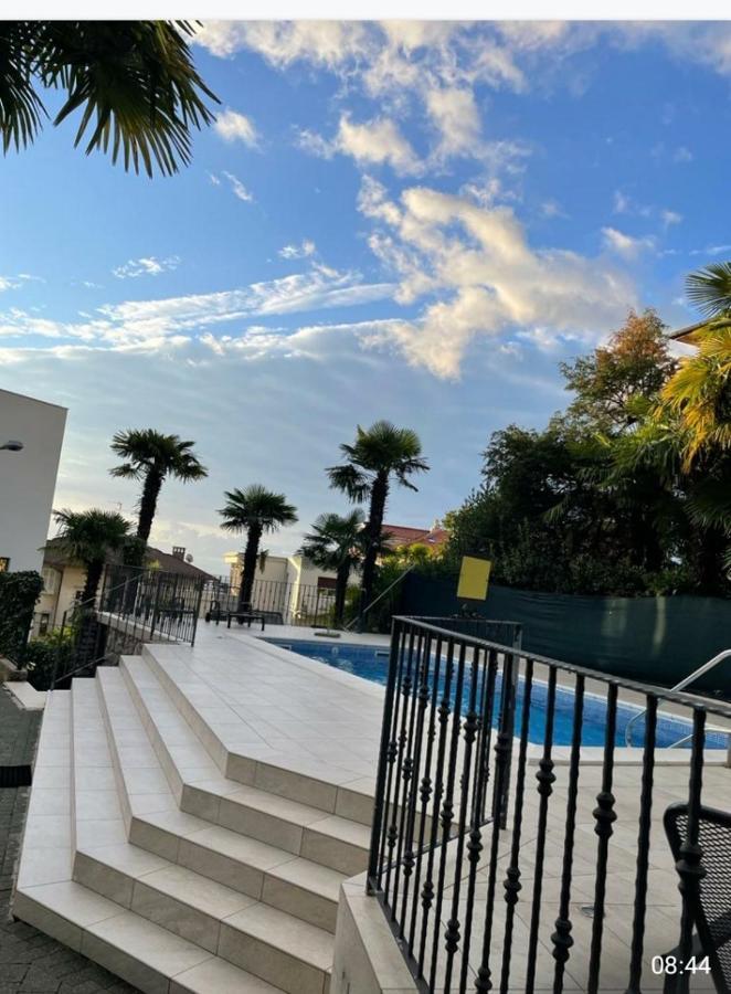 Apartman Mare Opatija Bagian luar foto